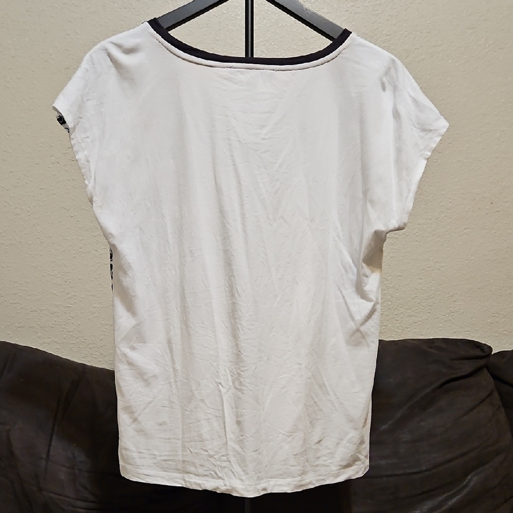 Tommy Hilfiger White Tee with Navy Floral Motif - Short Sleeve - Picture 5 of 10